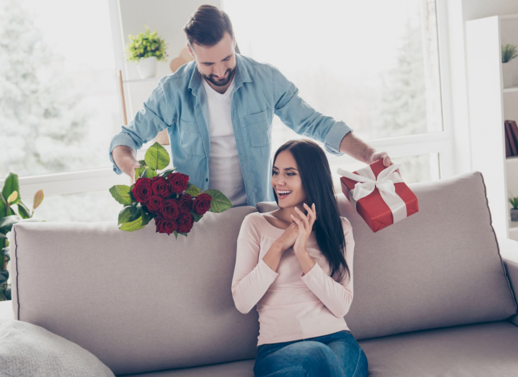 Top 5 Ladies Birthday Gift To Keep In Mind